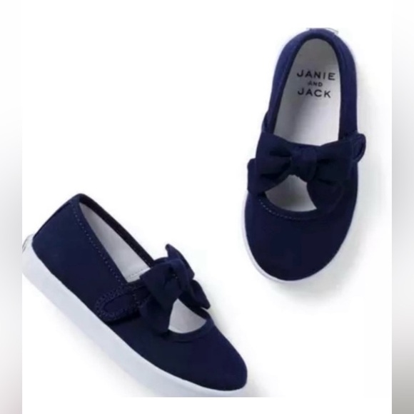 Janie and Jack blue bow dressy sneaker Size Toddler 10 - Picture 1 of 7